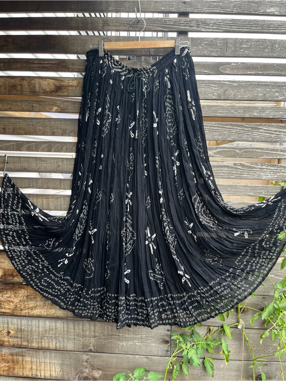 90s Vintage Whimsigoth Bohemian Full Flowing Hippie Peasant Maxi Skirt Md/Lg